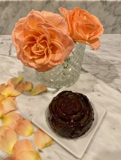 Beyti Mini Sticky Rose-Date Cakes