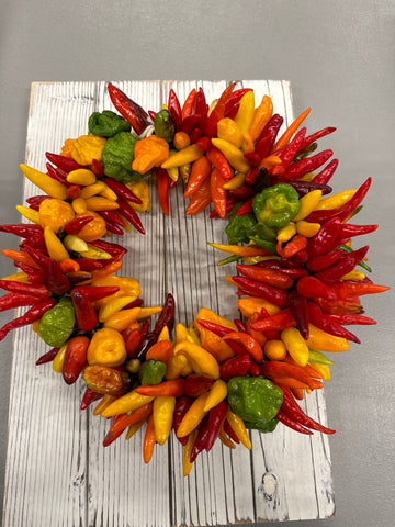 Alvarez Organic Farms Fresh Pepper Wreath