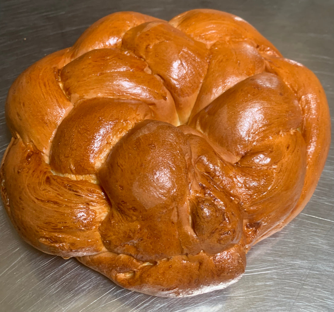Golden Wheat Bakery Challah Loaf (ONLY AVAILABLE TUESDAYS!)