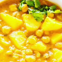 Kathmandu MoMoCha Curry and Soup